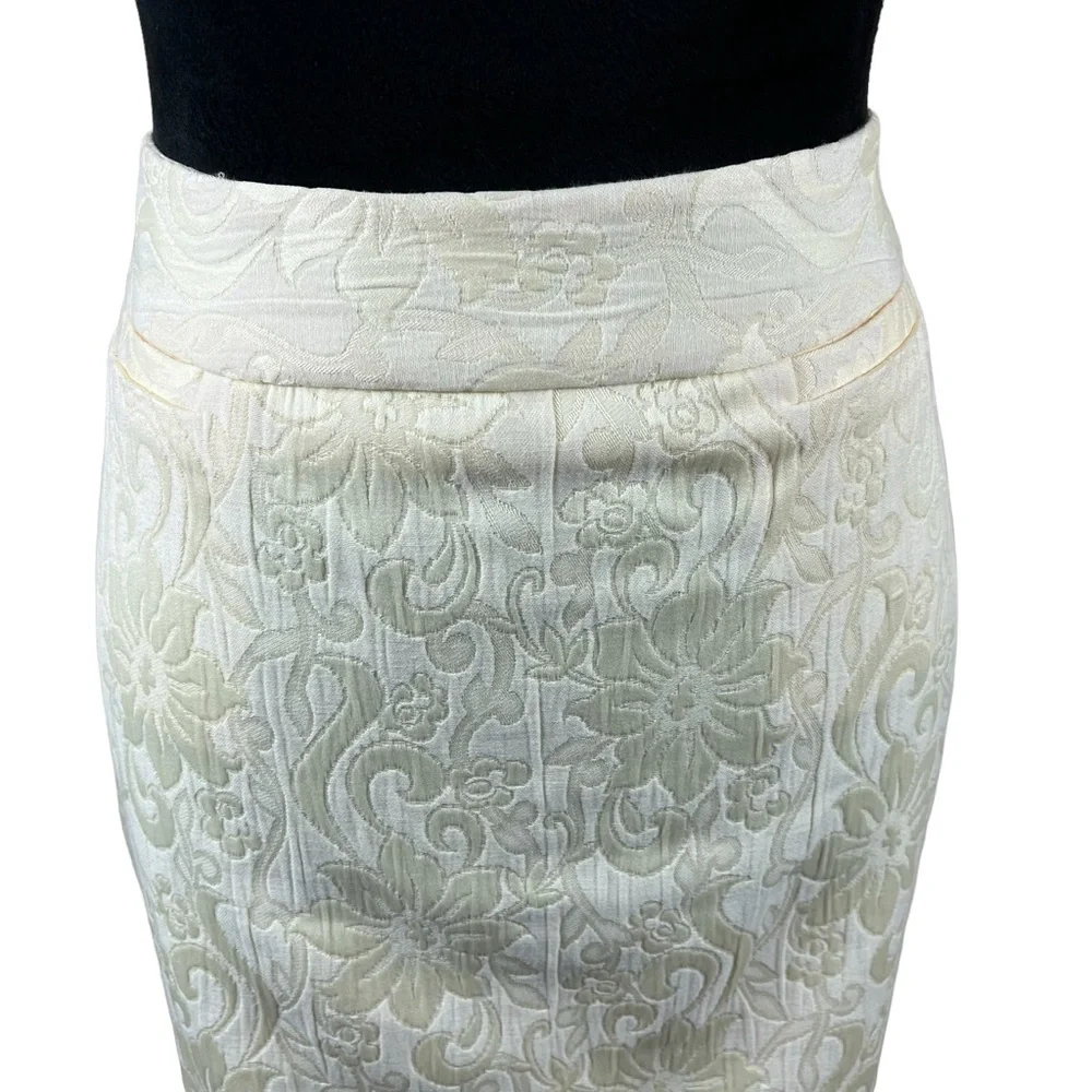 Georgiou Studio Women's Pencil Skirt Banana Size 8